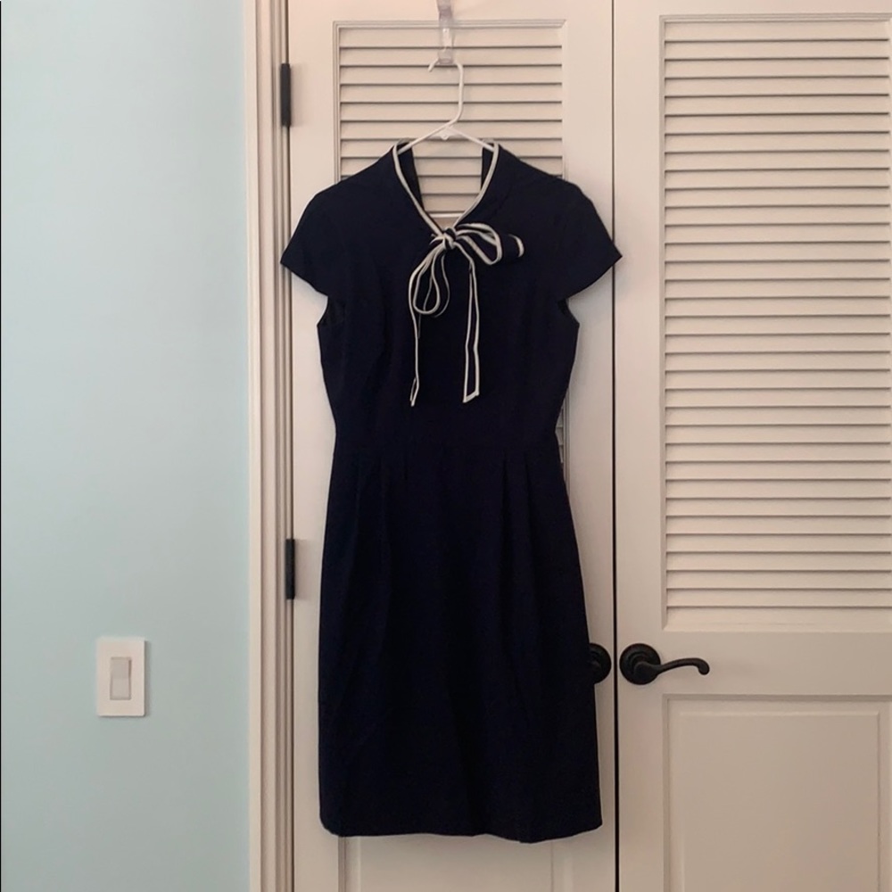 J Crew dress with white bow detail only worn once
